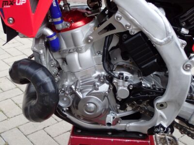 Tomasin T500 ( HONDA CRF 450 Fact edition met 500cc tweetakt kit )  8 uur !!!  # 024 productie nr - Afbeelding 7