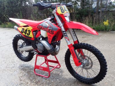 GASGAS EC 300 2024   --1541 km !!!! - Afbeelding 8
