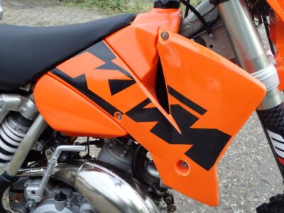 KTM 125 EXC 2003 - 1575 km ! uitmuntende staat ! - Afbeelding 8