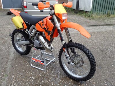 KTM 125 EXC 2003 - 1575 km ! uitmuntende staat ! - Afbeelding 7