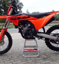 KTM 250 SX-F 2024  slechts 53.9 uur - Helaas , is VER KOCHT !