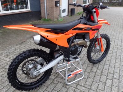 KTM 250 SX-F 2024  slechts 53.9 uur - Afbeelding 10