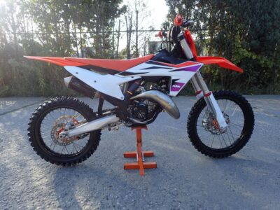 KTM 125 SX 2024 - 101 uur in top staat ! - Afbeelding 9