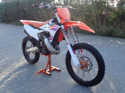 KTM 125 SX 2024 - 101 uur in top staat ! - Afbeelding 12