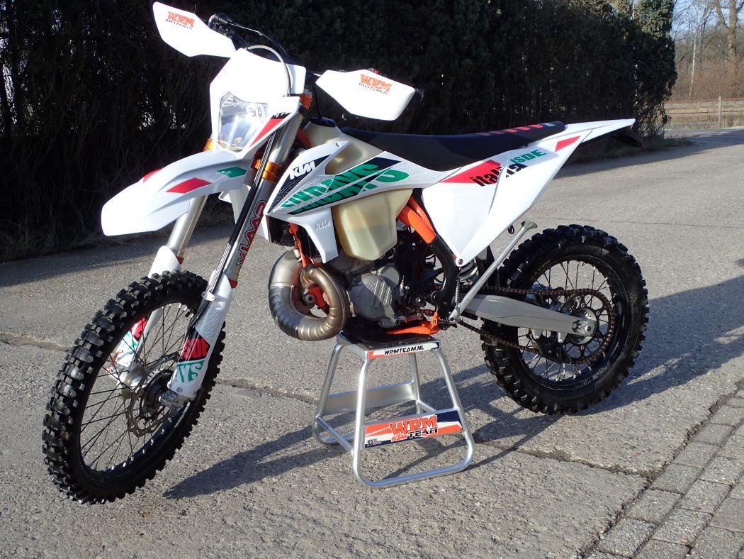 KTM 250 EXC 6 DAY'S 2021 ( recent gereviseerd by WPM ) - Afbeelding 3