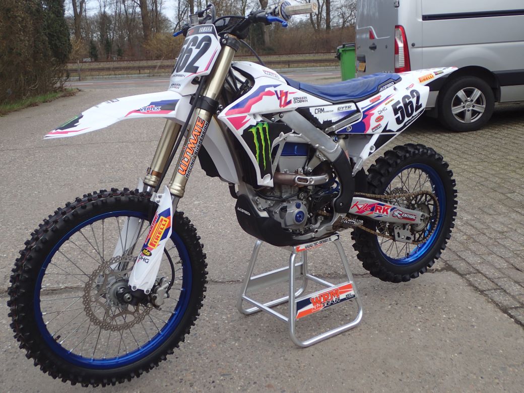 YAMAHA YZ450-F 2022 90 uur ! - Afbeelding 3