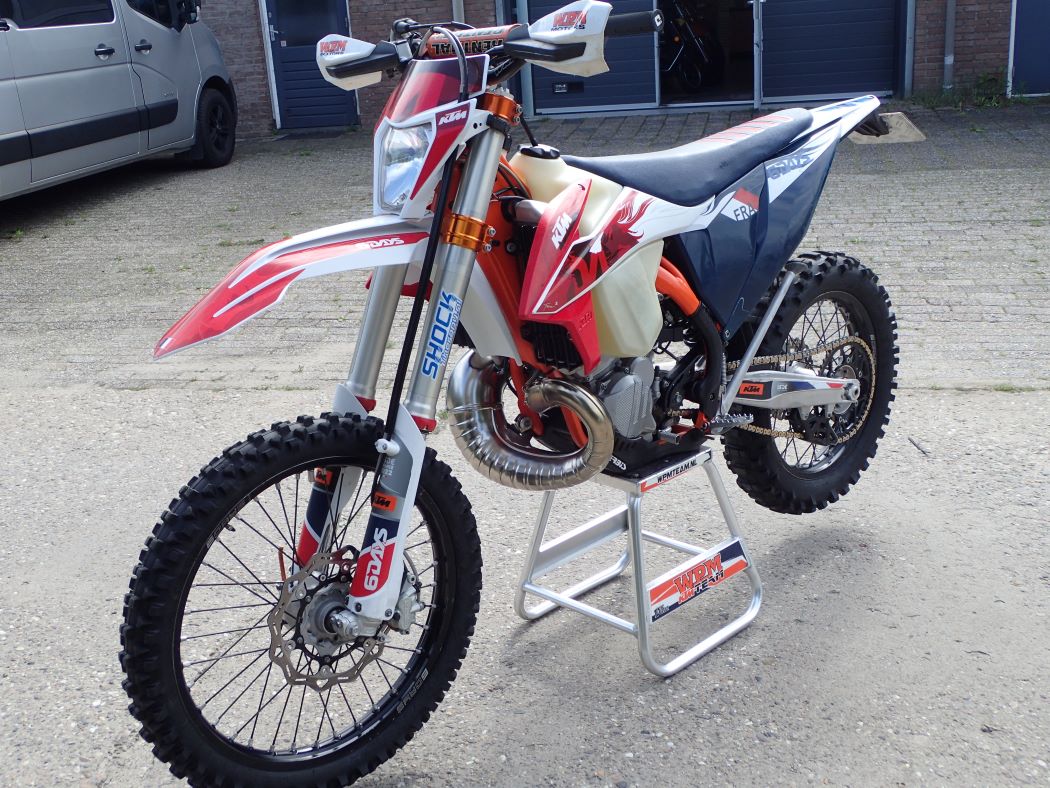 KTM 250 EXC 2023 6 day's ( met nieuwe cilinder !!! ) 5324 km - Afbeelding 6