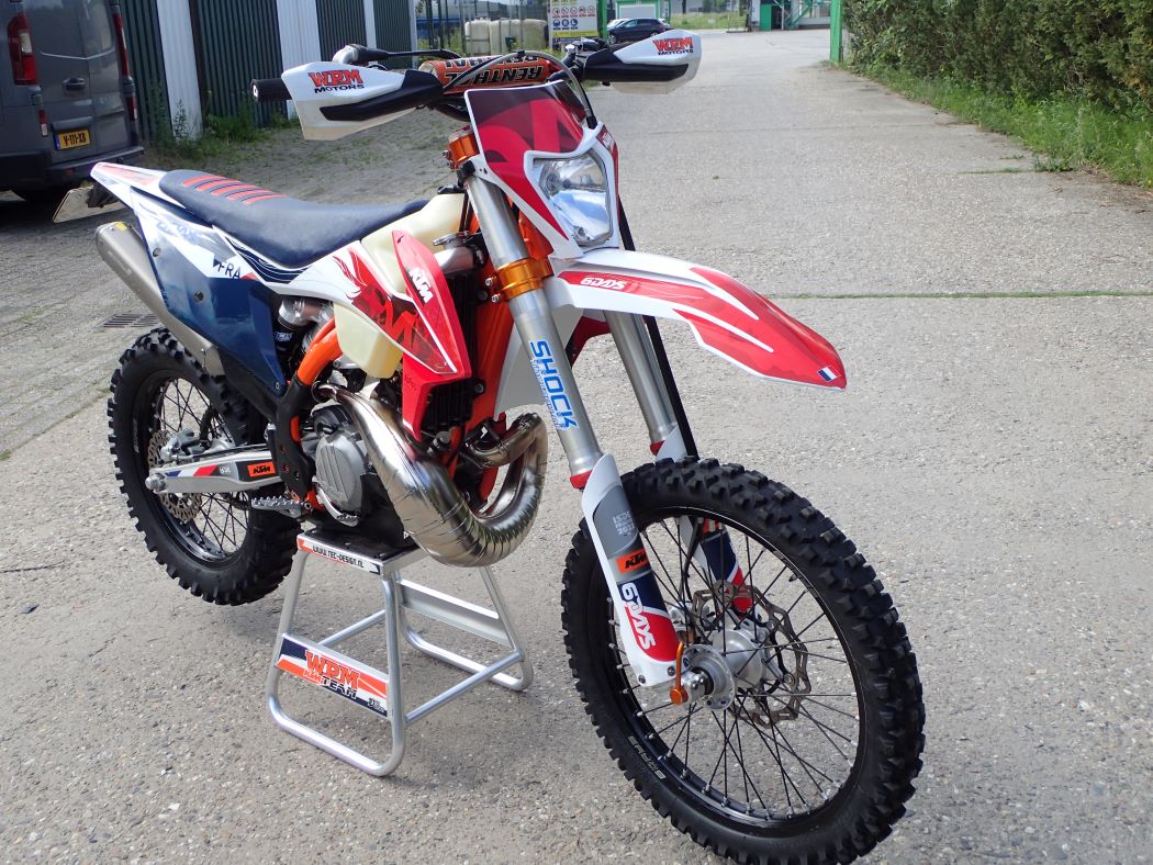 KTM 250 EXC 2023 6 day's ( met nieuwe cilinder !!! ) 5324 km - Afbeelding 9