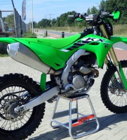 Kawasaki KX300 X 2025/26  -reserve motor / demo slechts 1462 km !!