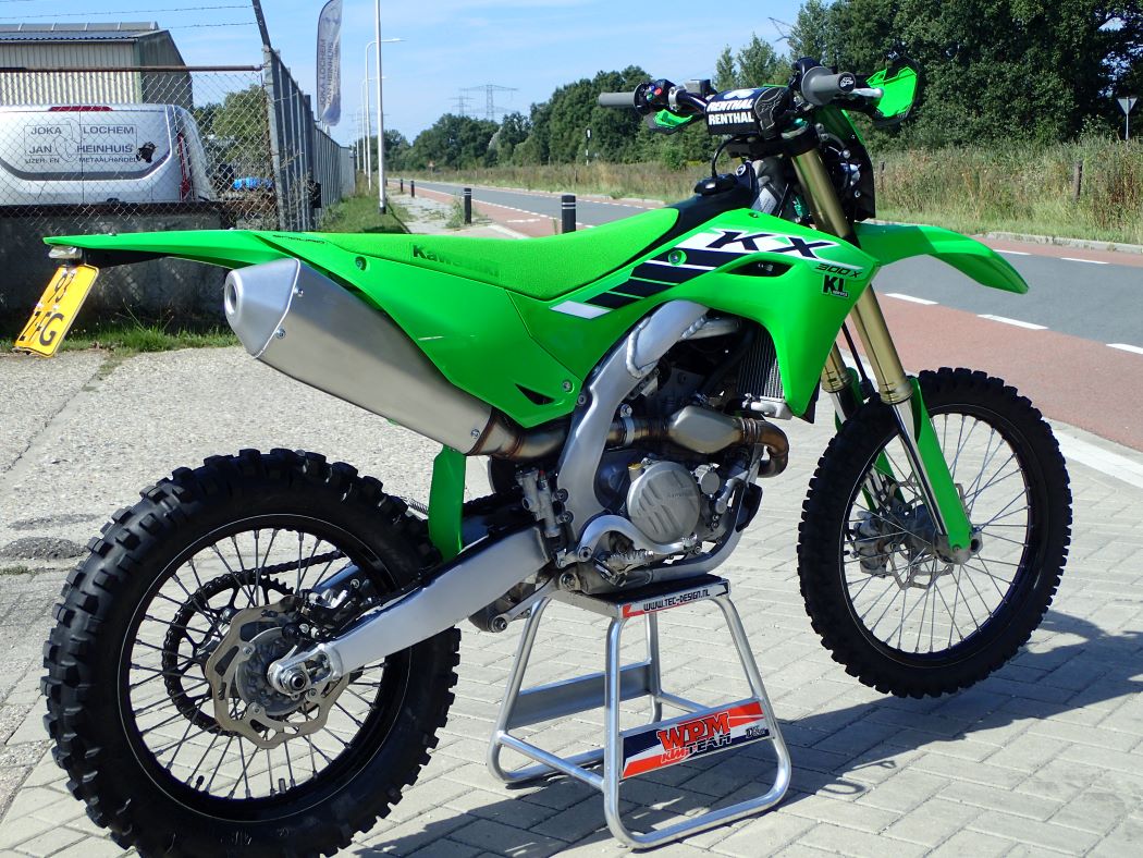 Kawasaki KX300 X 2025/26 -reserve motor / demo slechts 1462 km !!