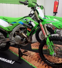 ex demo !! Kawasaki KX 450 2025 ( 3x bereden ! )