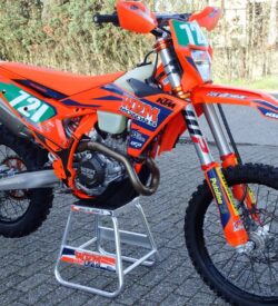 KTM 450 EXC 2025 6 day's als nieuw !!! (btw motor)