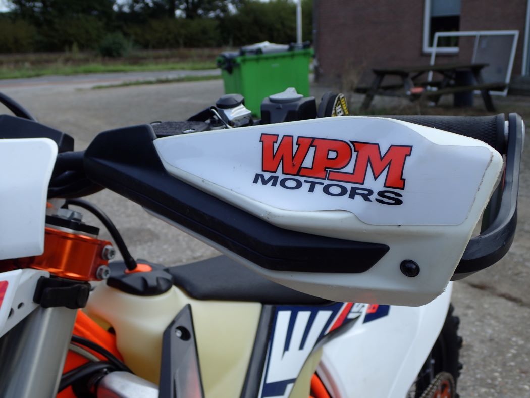 KTM 300 EXC 6 day's 2019 met slechts 5633 km !! - Afbeelding 4