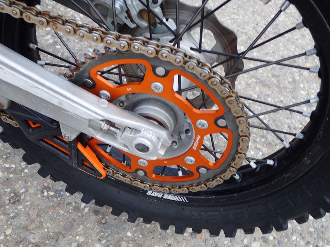 KTM 300 EXC 6 day's 2019 met slechts 5633 km !! - Afbeelding 6
