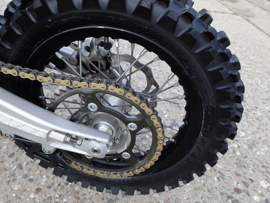 KTM 65 SX 2024 standaard uitvoering , als nieuw ! - Afbeelding 4